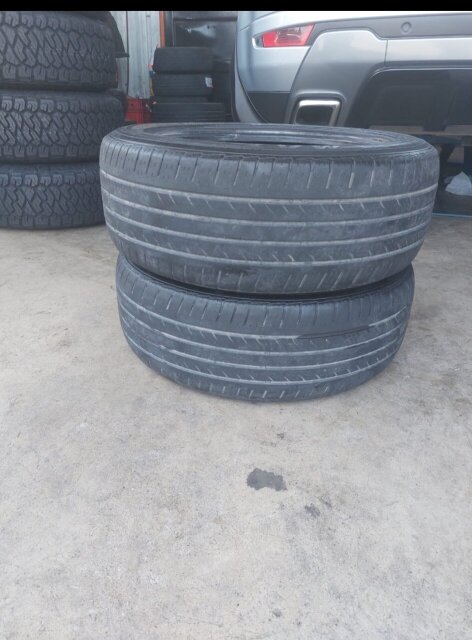 Maxxis , 2x Tire 235/55/19