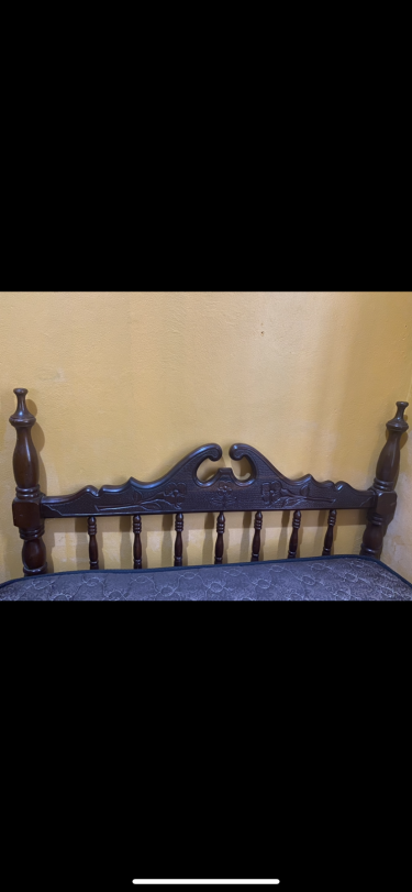 Full Size Wooden Bed Base & Bed Head
