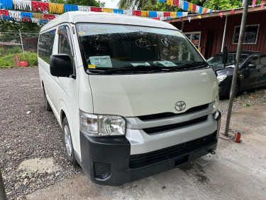 2017 Toyota Hiace 