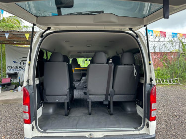 2017 Toyota Hiace 