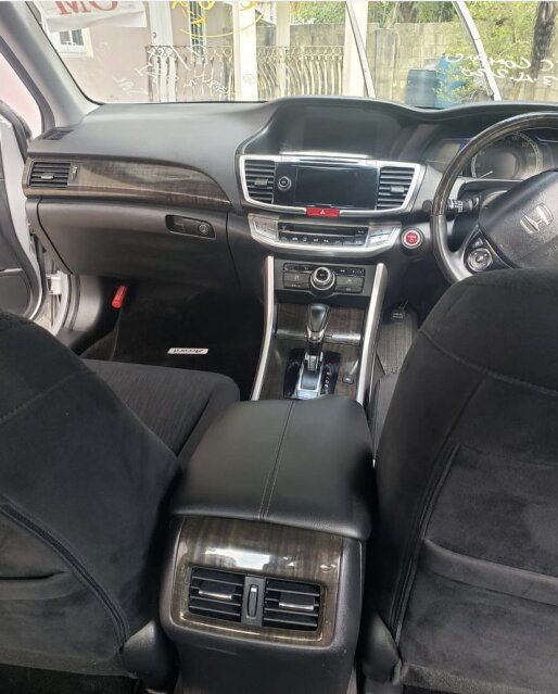 2014 Hybrid Honda