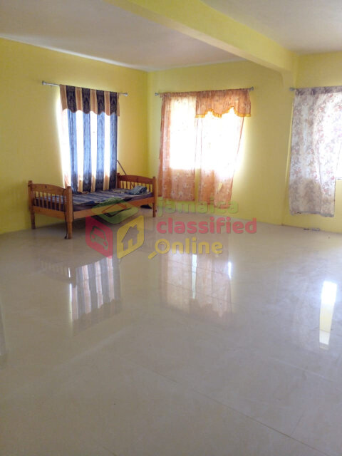 Newly Renovated 3 Bedroom House For Rent