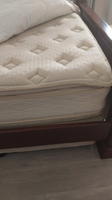Queen Size Mattress (Pillow Top Both Sides) & Base