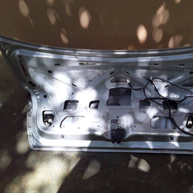B15 Square Car Trunk For Sale