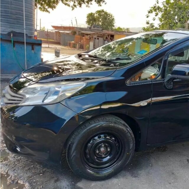 Nissan Note ●Hybrid ●Button Start ●