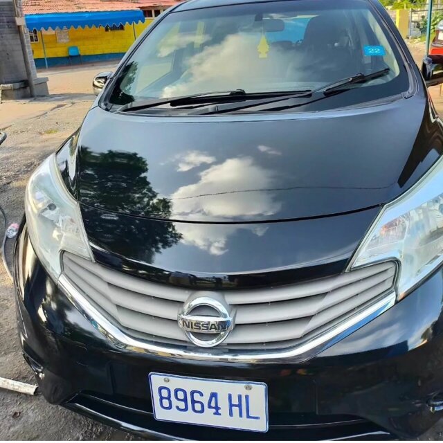 Nissan Note ●Hybrid ●Button Start ●