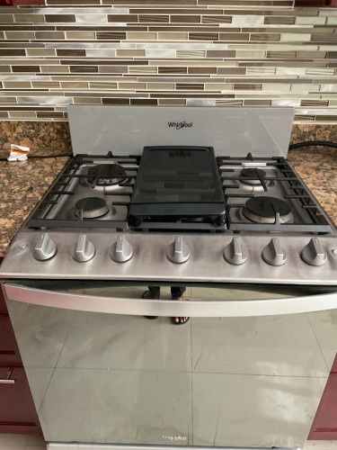 Whirlpool Gas Stove For Sale