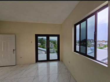 1 Bedroom Apt (Gated Community)