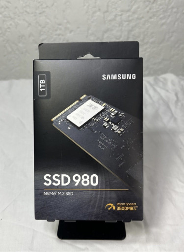 New In Box 1TB Samsung 980 PCle 3.0 X4 M.2 Interna
