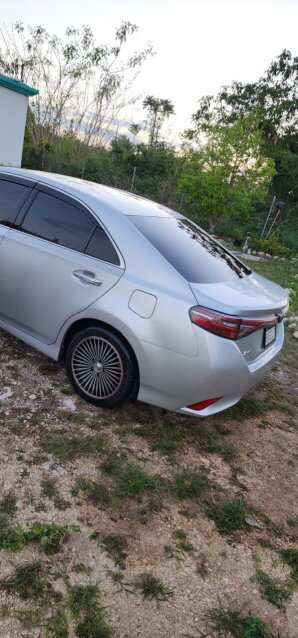 2014 Toyota SAI Hybrid