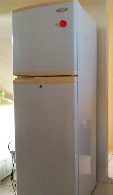 Ultra Chef 9 Cubits Two Doors Refrigerator 