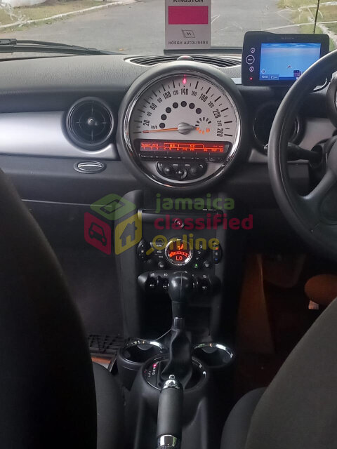 2014 BMW MINI COOPER