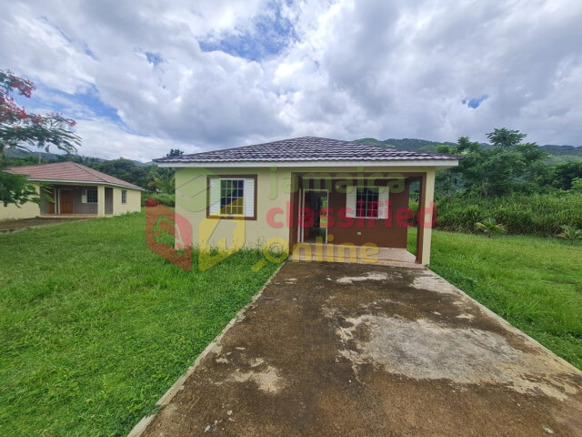 2 Bedroom House For Rent-Ewarton St. Catherine Houses Ewarton
