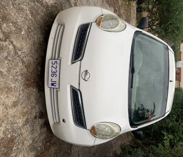 2008 Nissan March 