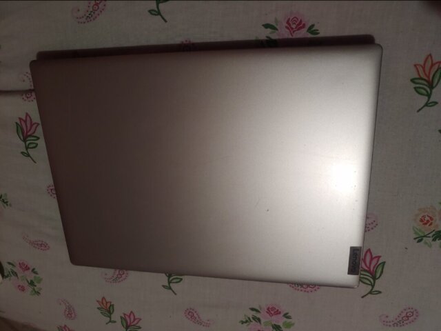 Lenovo IdeaPad Slim