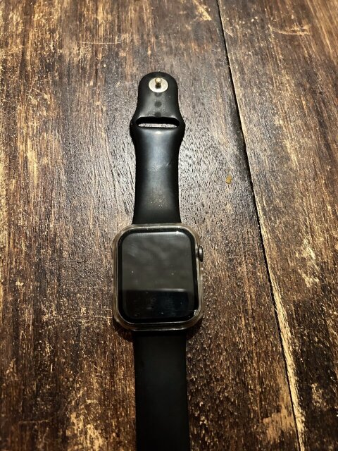 1st Generation Apple Watch SE 44MM