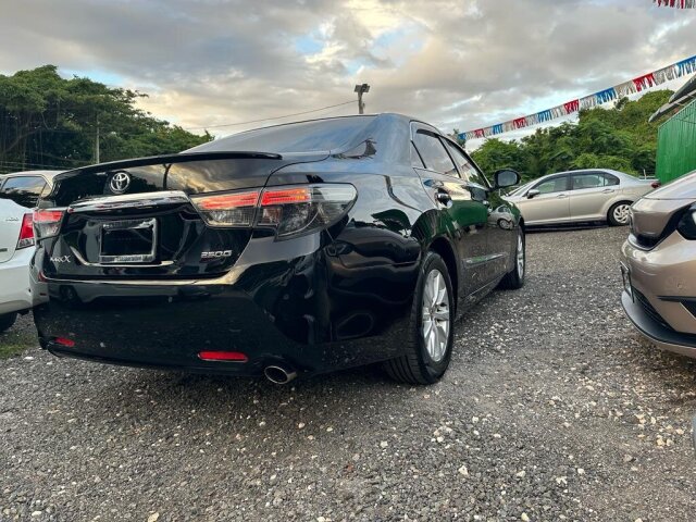 2017 TOYOTA MARK X