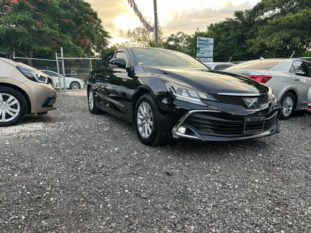 2017 TOYOTA MARK X