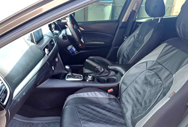 2014 Mazda3 Sedan 