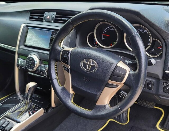 2015 Toyota Mark X