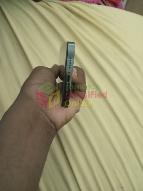 Icloud Lock Iphone 12 Pro 10/10