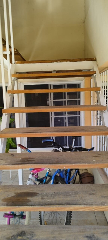 Spacious 1 Bedroom Unit