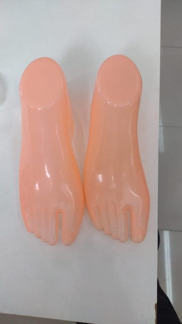 Store Fixtures For Rent 