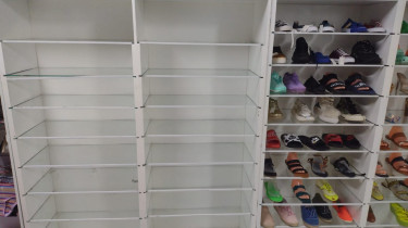 Store Fixtures For Rent 