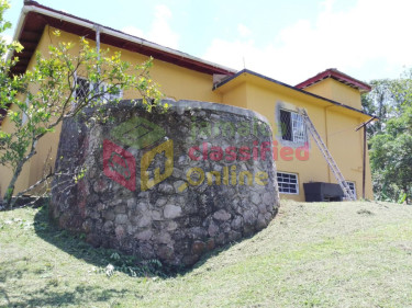 5 Bedroom 3 BATH 10 ACRES WITH RIVER $50MILLION