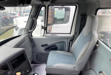 2007 International 8600 10 Speed