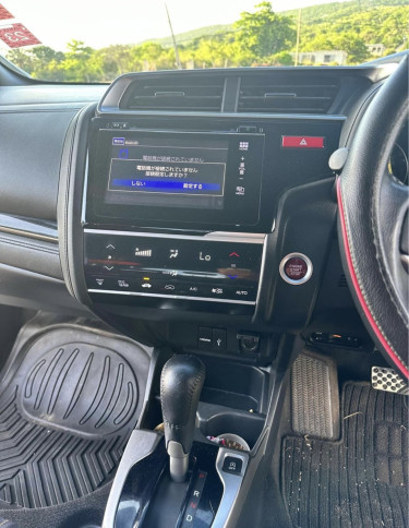 2014 Honda Fit RS