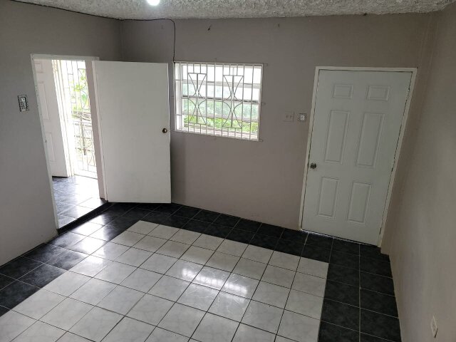 3 Bedroom 2 Bath Apartment