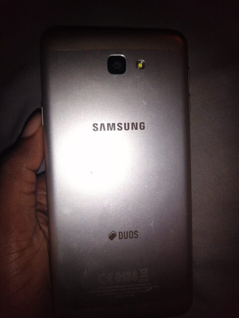 Samsung Galaxy J7 Prime