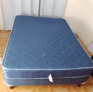 Full Size Base And Mattress. 