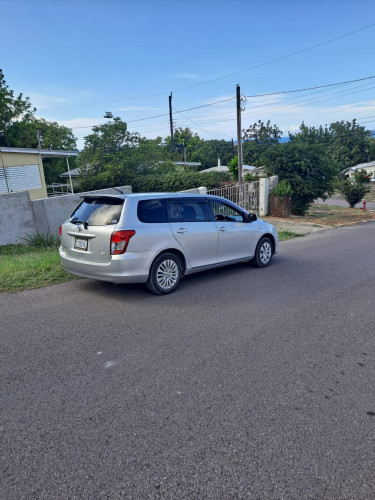 Toyota Fielder