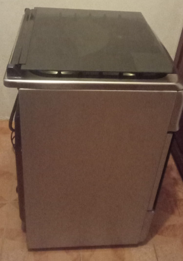 Four-Burner Gas Stove