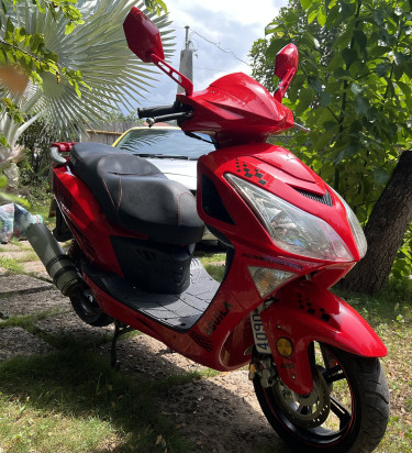 2022 Aguilla 150T Scooter