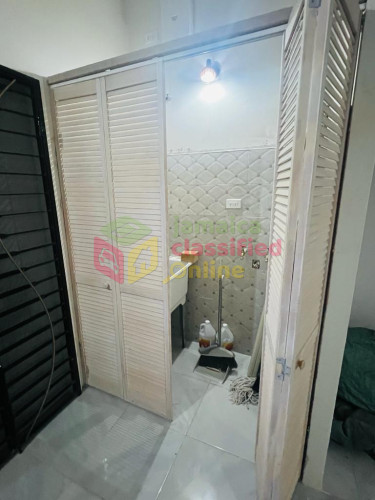 2 Bedroom 2 Bathroom On A BIG LOT Size:14,200sqft