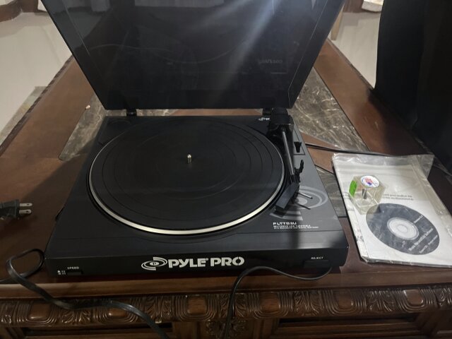 Pyle Pro Automatic Turntable Record Player