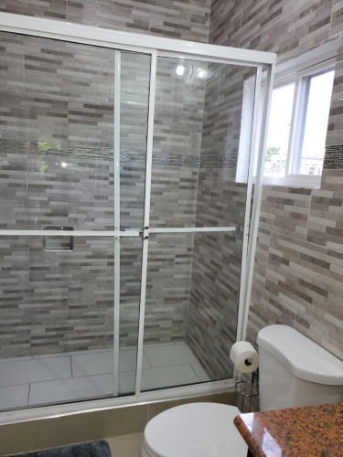 2 BEDROOM FURNISHED APT FOR RENT