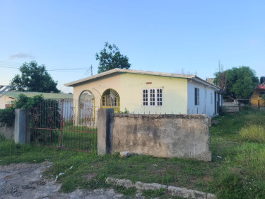 4 Bedroom 2 Bath House For Sale