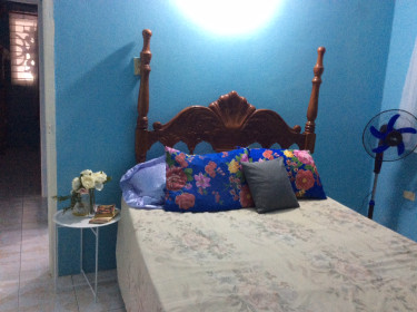 Un-Furnished 2 Bedroom, 1 Bathroom House For Rent