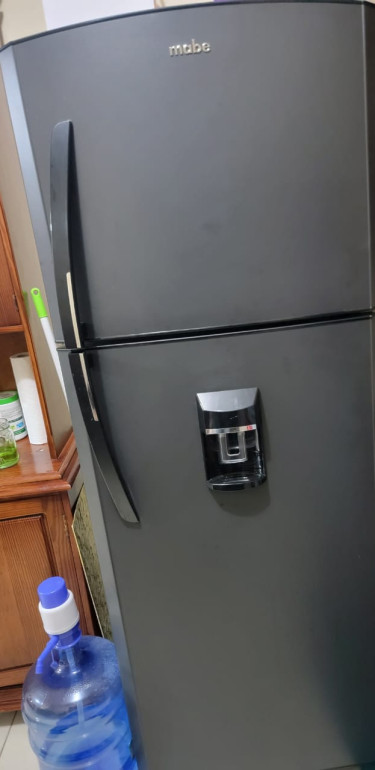 Negotiable 4 Months Refrigerator 