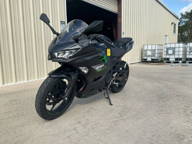 2023 Kawasaki Ninja 400