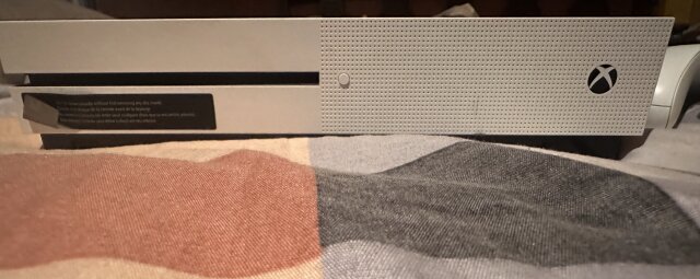 Xbox One S
