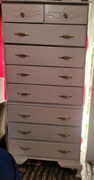 Chest Of Drawers (high Boy)