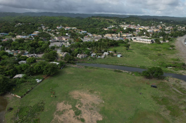 16 Acres Of Land (Morant Bay)