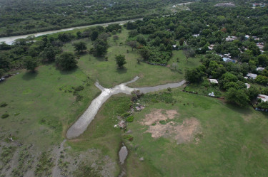 16 Acres Of Land (Morant Bay)