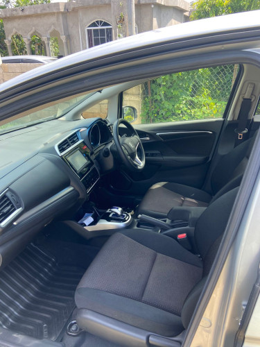 2017 Honda Fit Hybrid 
