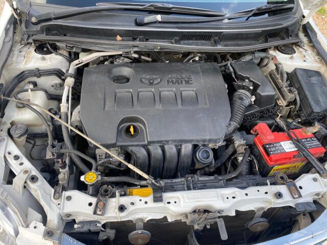 2012 TOYOTA PREMIO